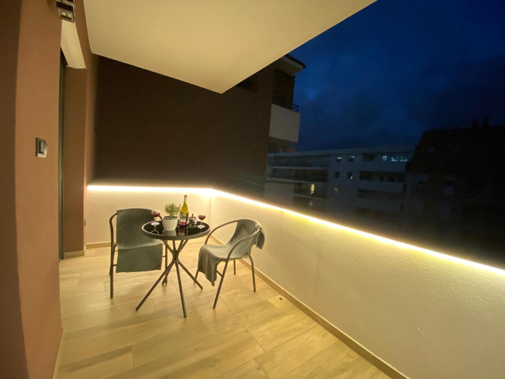 T27 Apartments Free Parking Ingyenes Zart Parkolo Gyor Ngoại thất bức ảnh