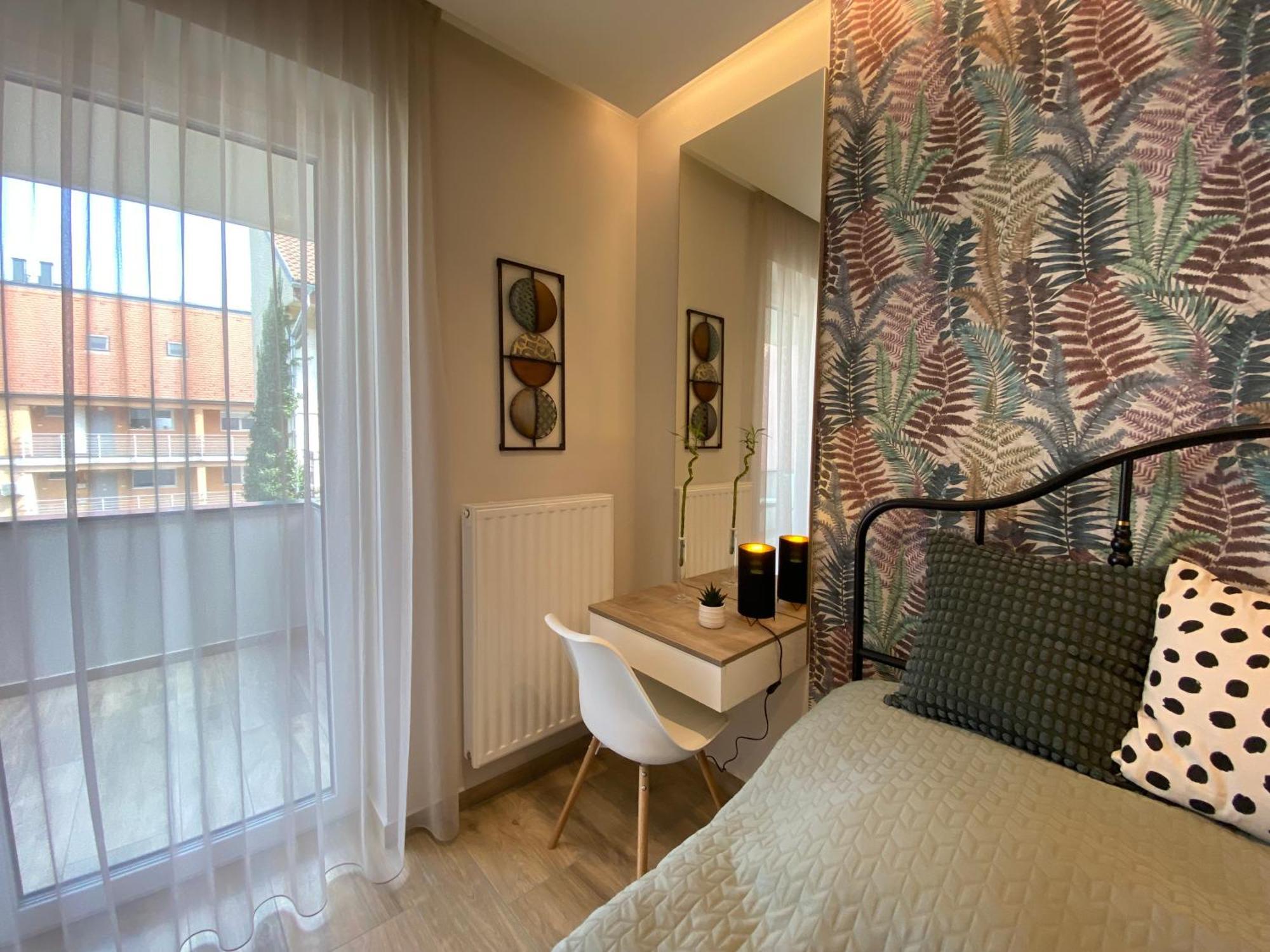 T27 Apartments Free Parking Ingyenes Zart Parkolo Gyor Ngoại thất bức ảnh